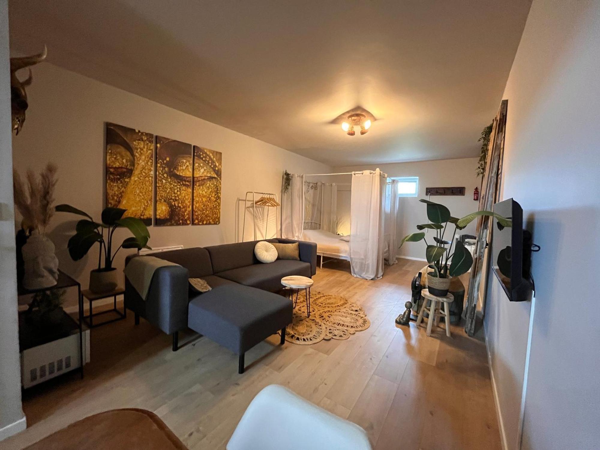 Gite "Ibiza" Chamblet Exteriör bild